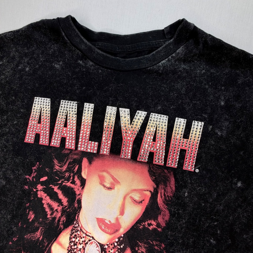 Aaliyah Vintage Y2K Graphic Crop Top – Black Acid Wash Tee Women's Large